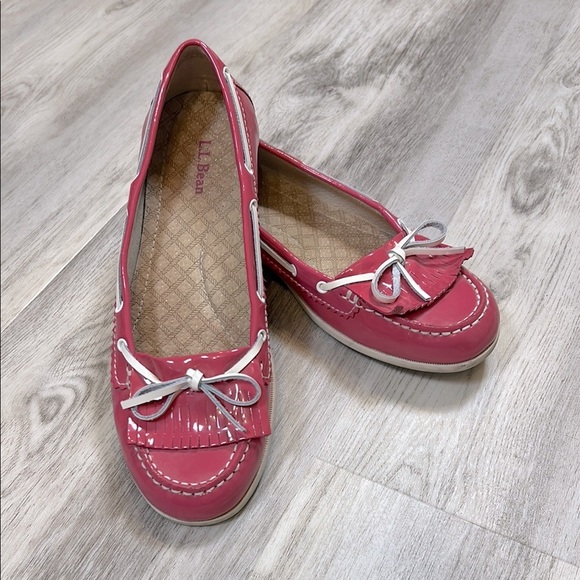 L.L. Bean Old Money Barbie Patent Leather Slip-On Boat Shoes Moccasin Loafers 9 - Picture 2 of 11